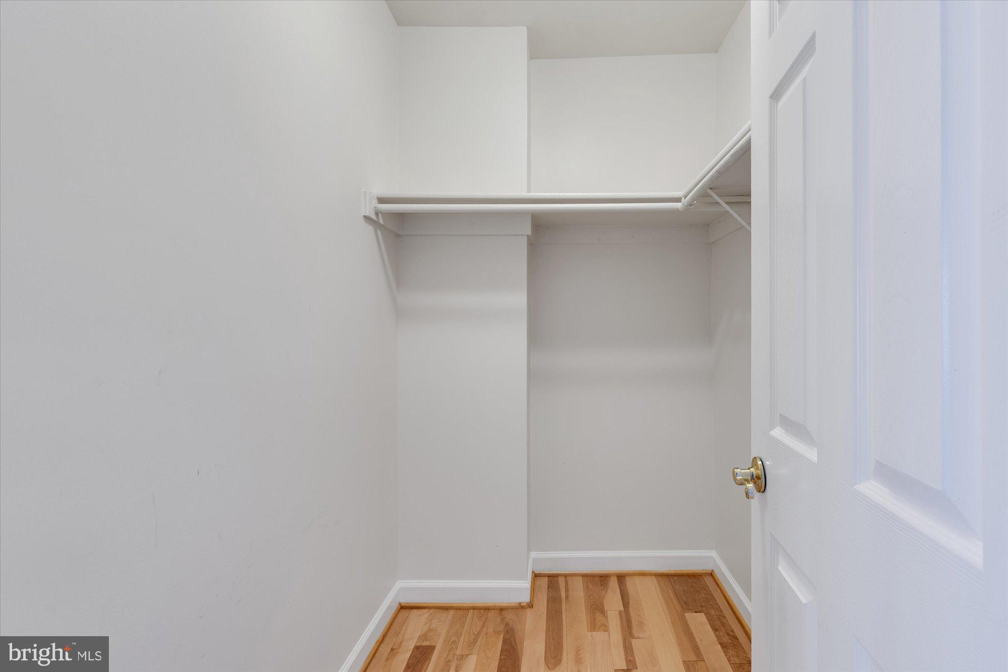 RILEY - Residential Lease