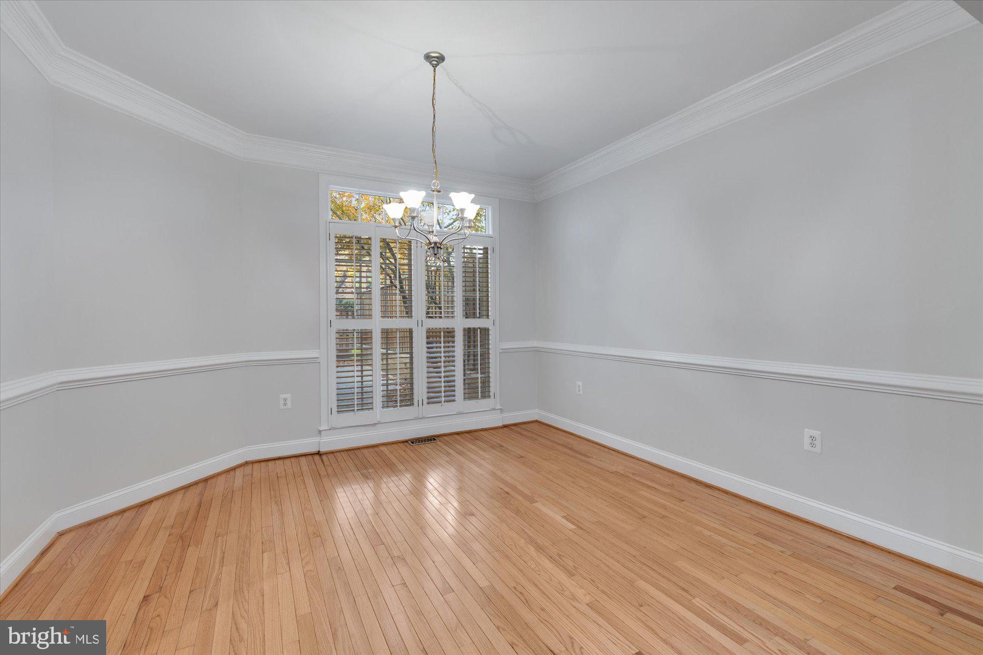 RILEY - Residential Lease