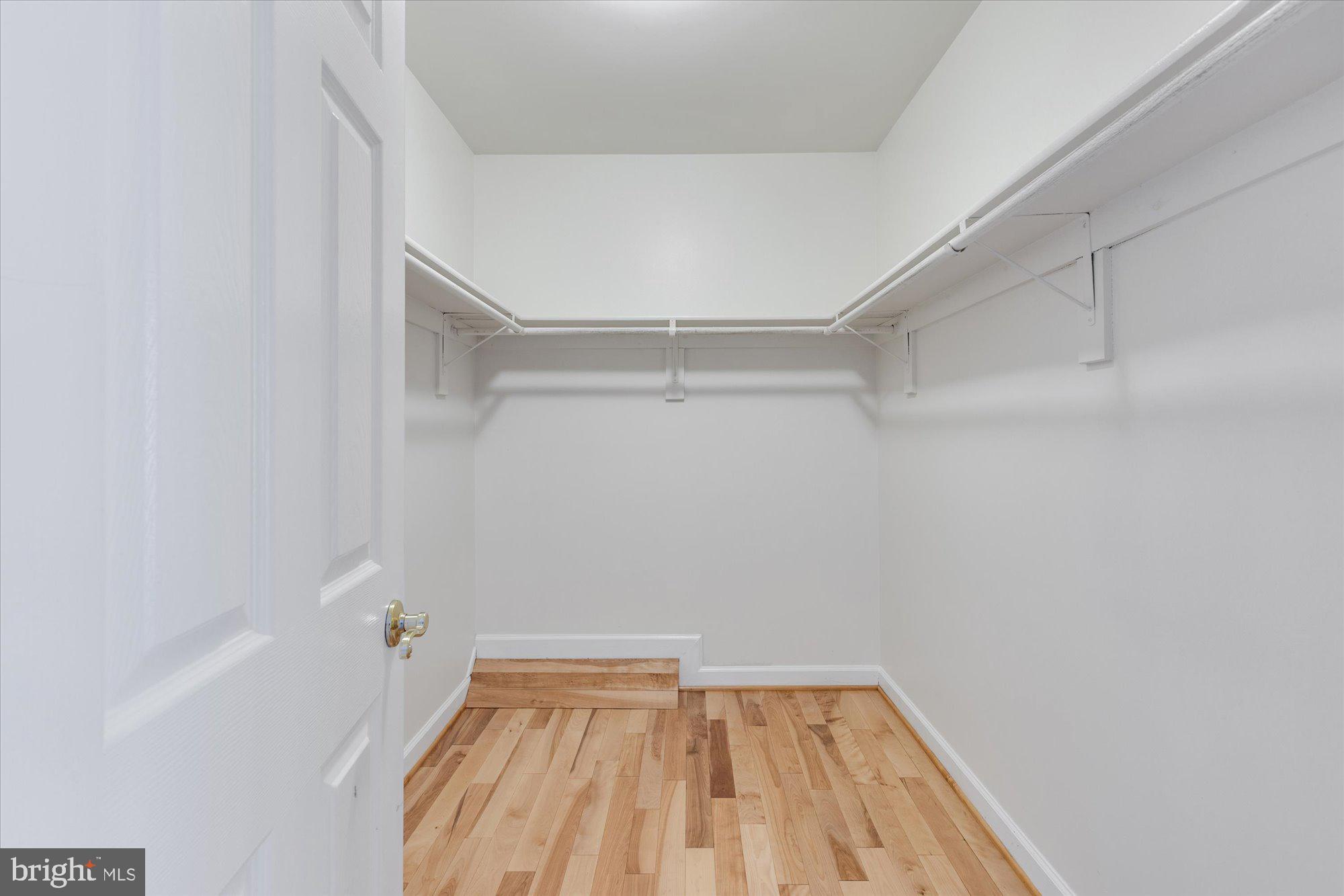 RILEY - Residential Lease