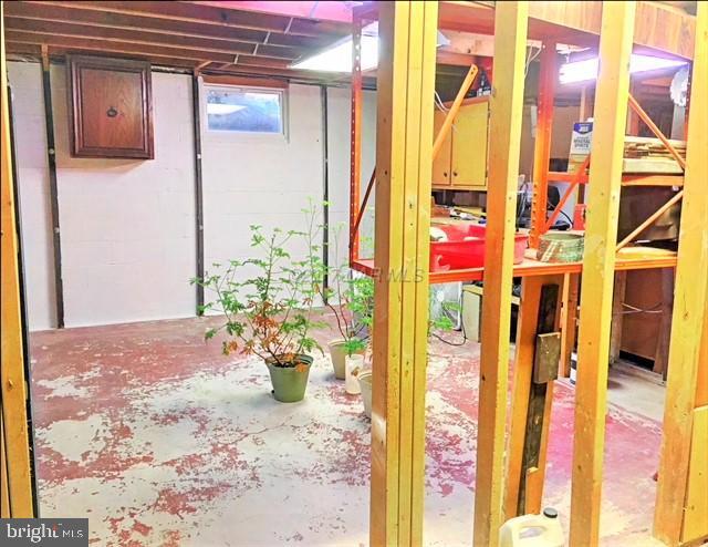 LINCOLN HEIGHTS - Residential