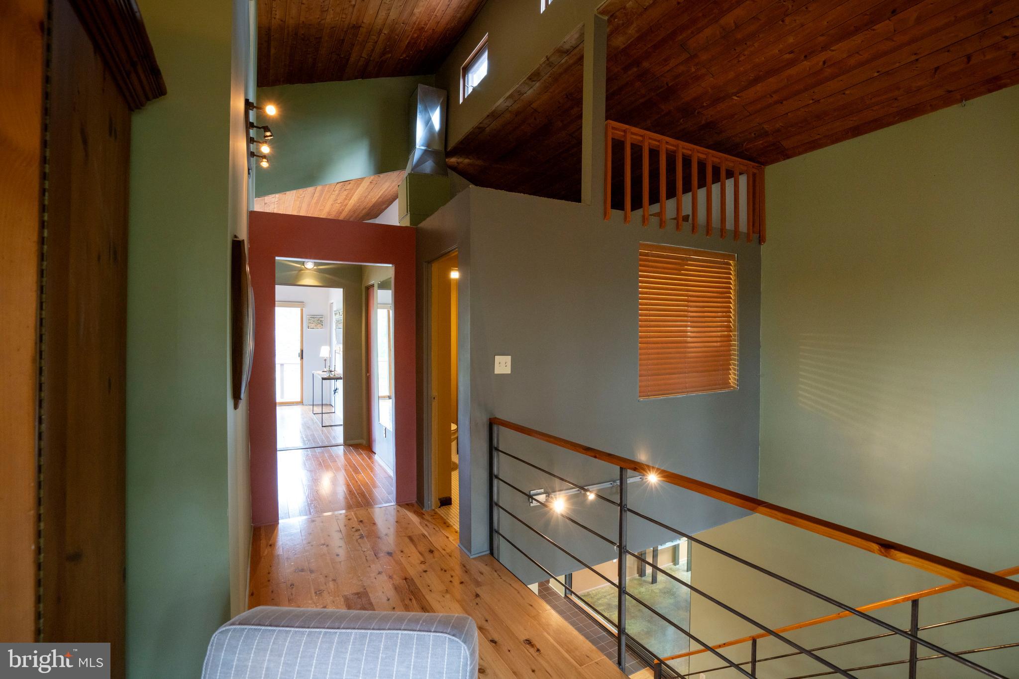 COLLEGE HEIGHTS - Residential