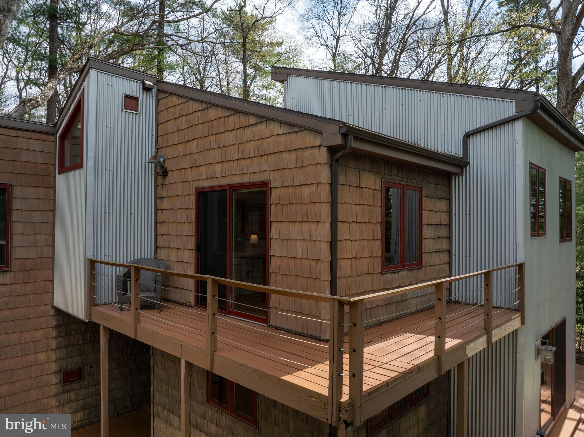 COLLEGE HEIGHTS - Residential