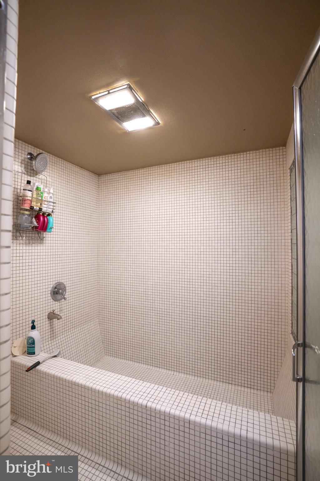 COLLEGE HEIGHTS - Residential