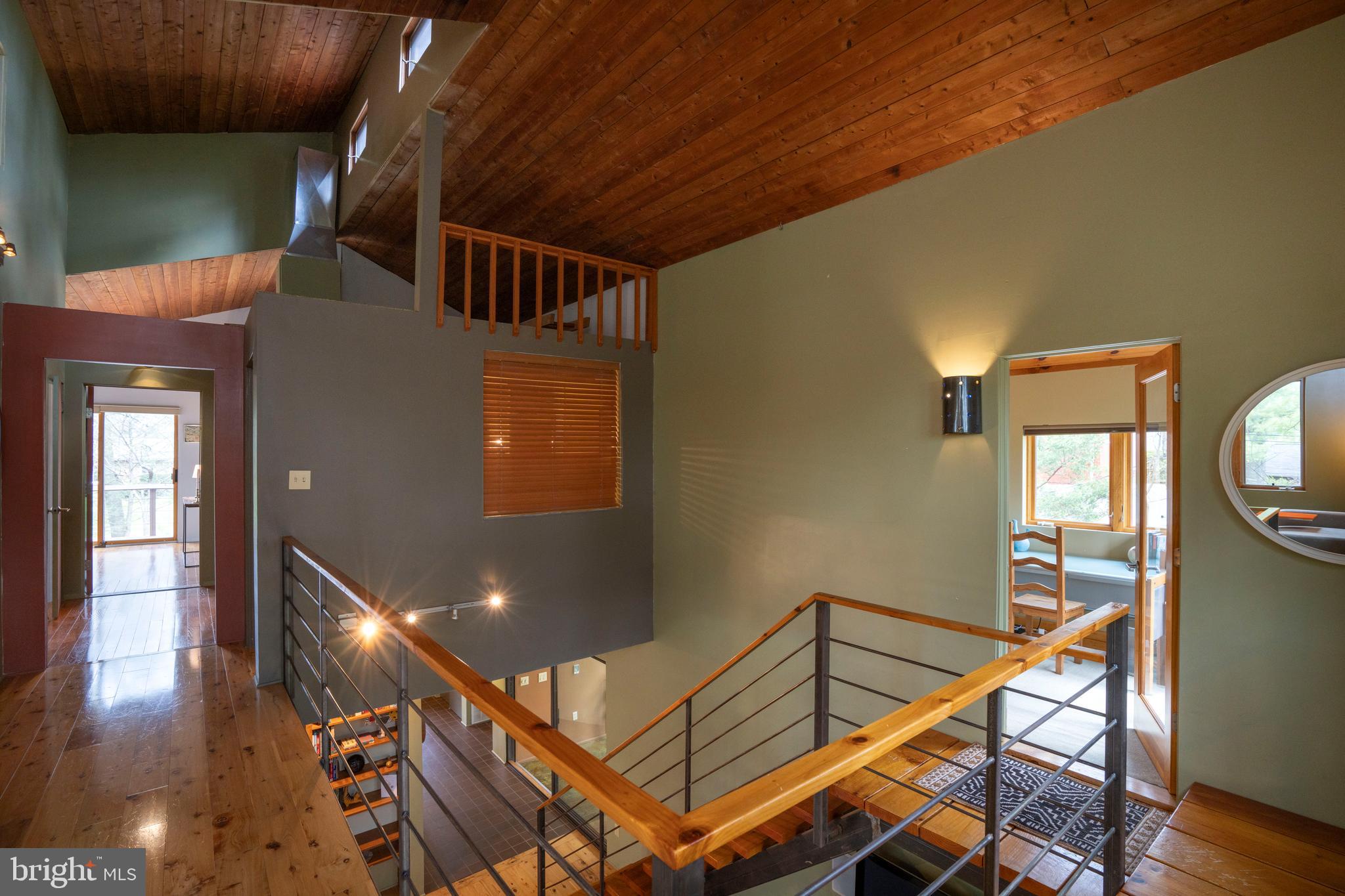 COLLEGE HEIGHTS - Residential