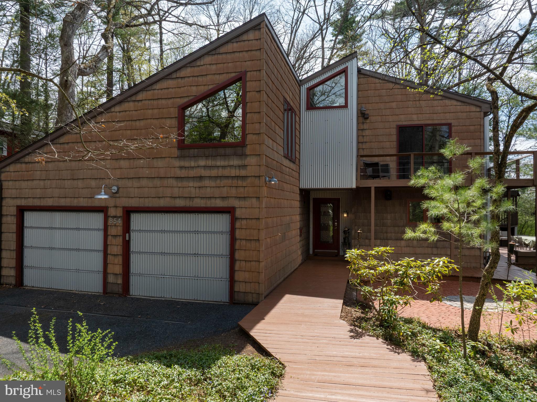 COLLEGE HEIGHTS - Residential