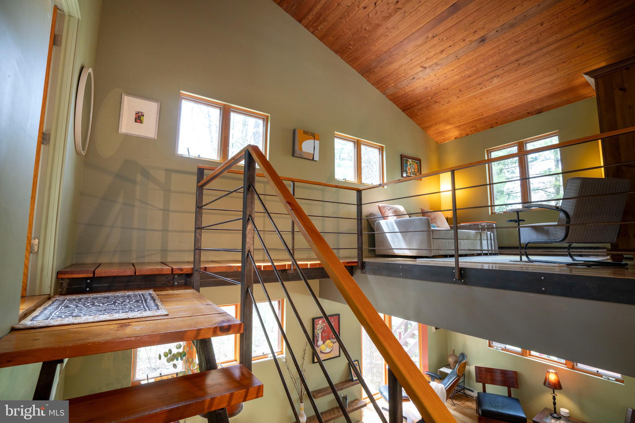 COLLEGE HEIGHTS - Residential