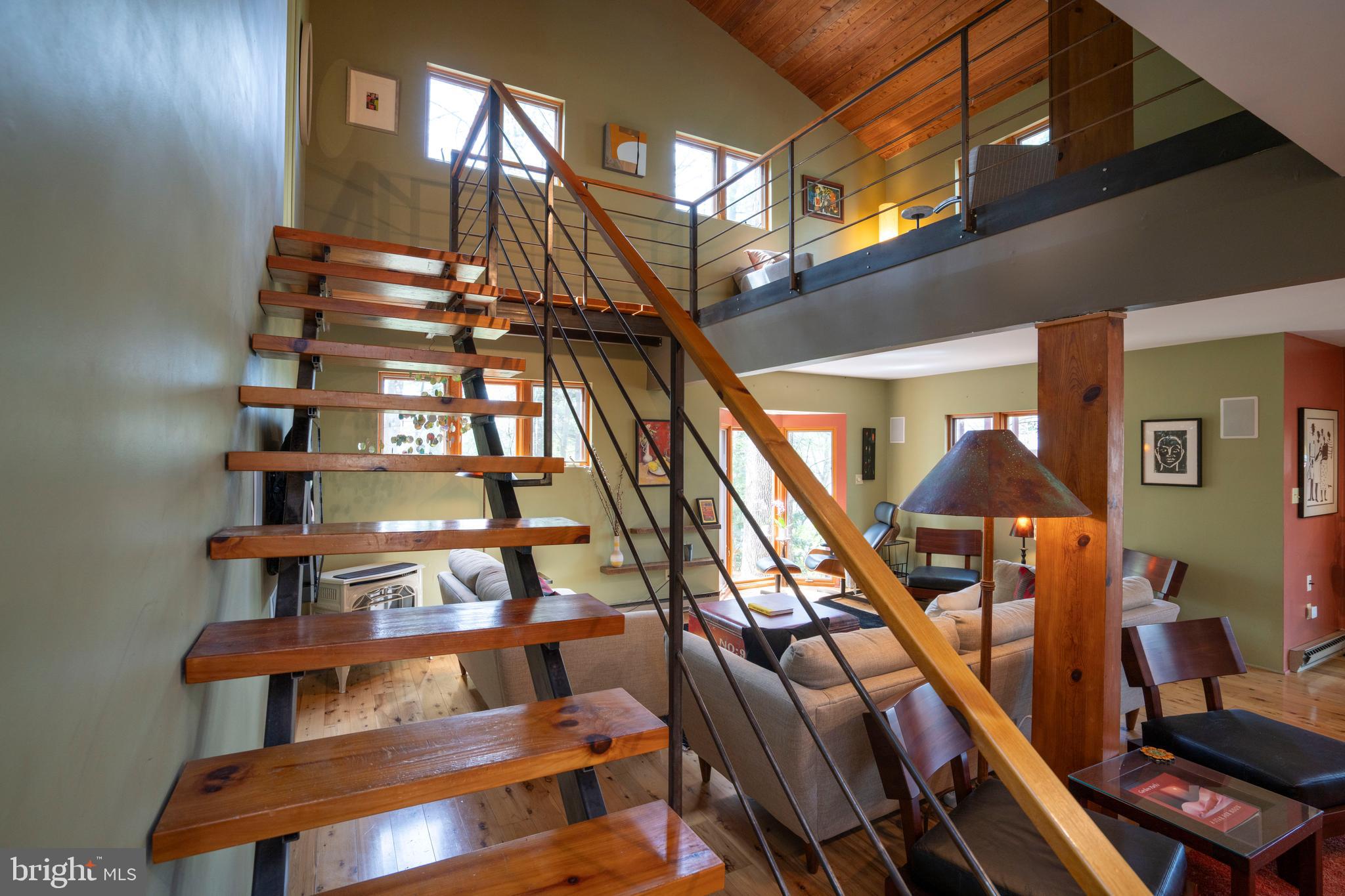 COLLEGE HEIGHTS - Residential