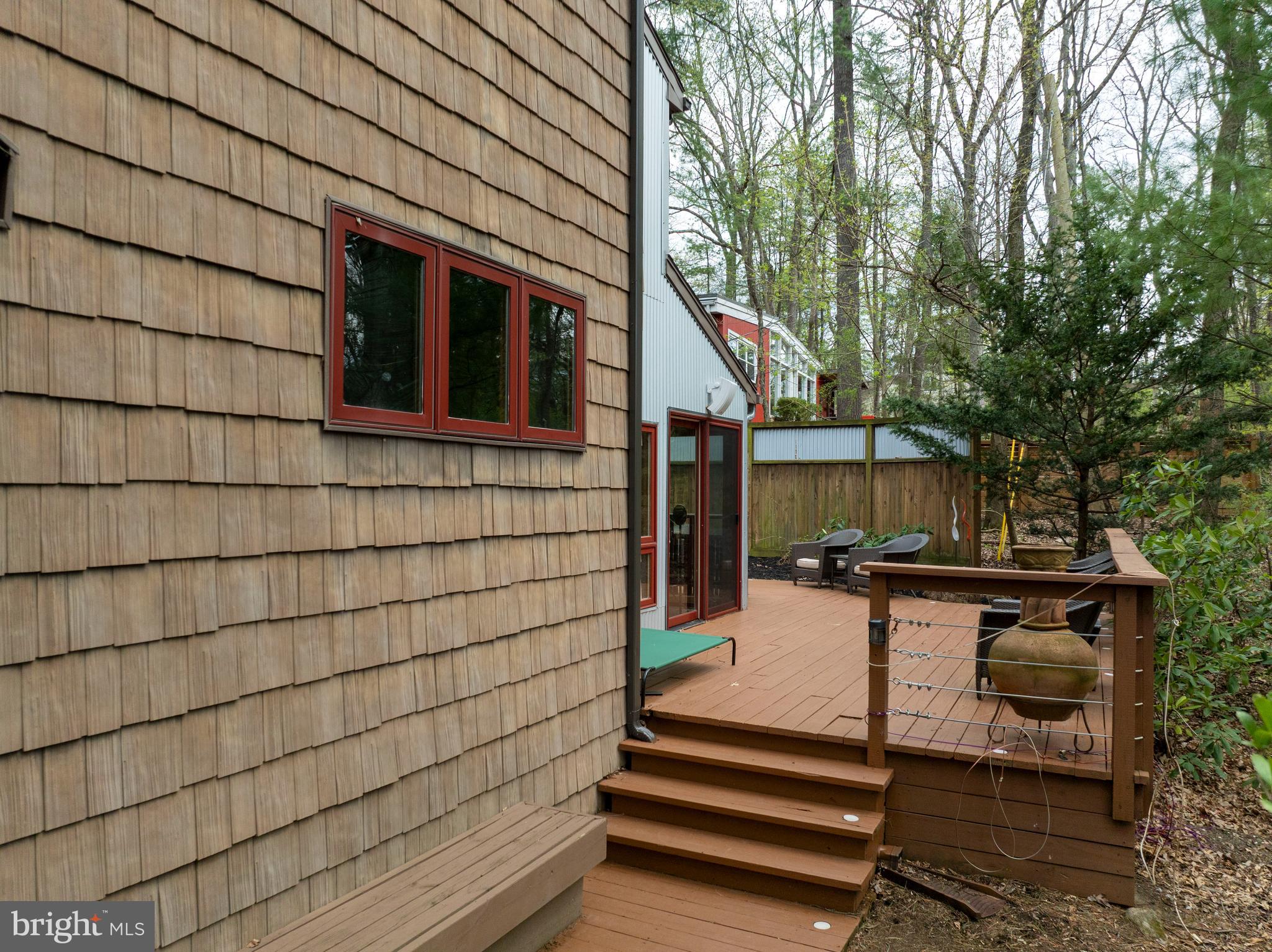 COLLEGE HEIGHTS - Residential