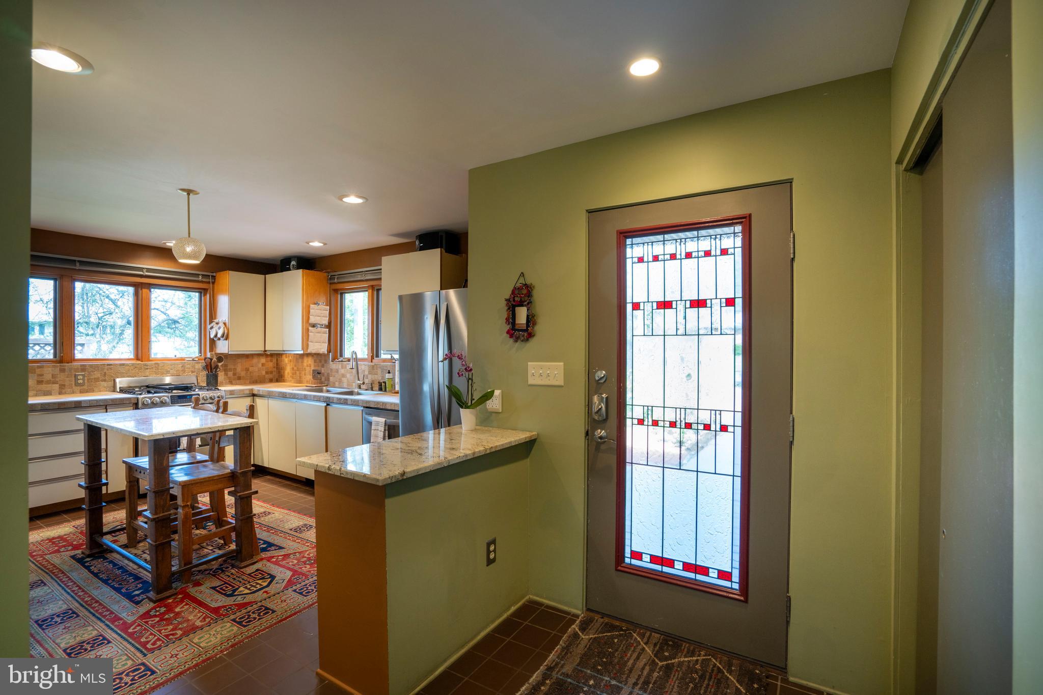 COLLEGE HEIGHTS - Residential