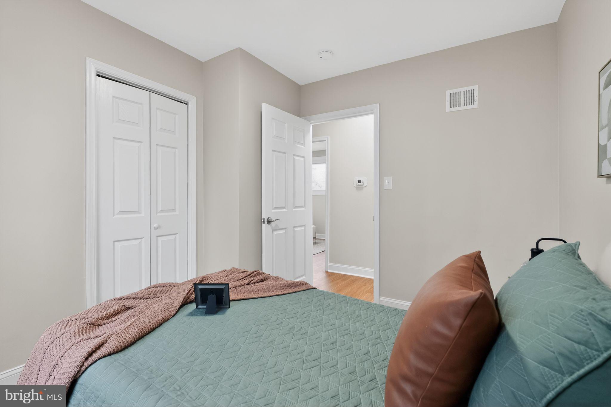 CAROLE HIGHLANDS - Residential