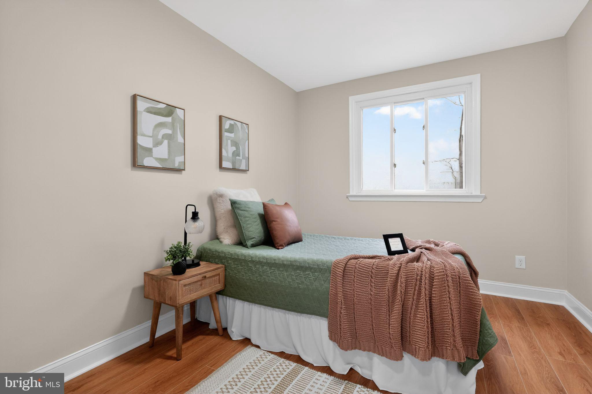 CAROLE HIGHLANDS - Residential