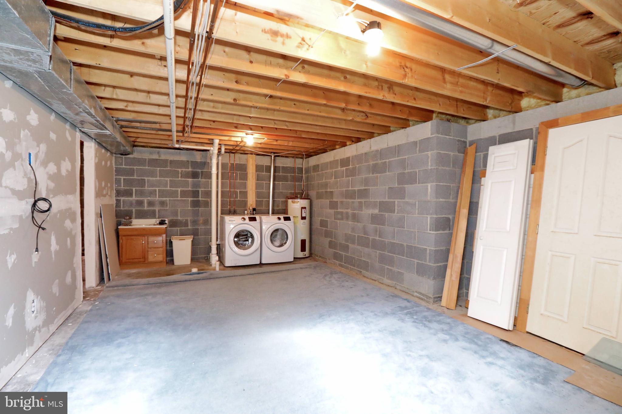 SUMMER SOLITUDE - Residential