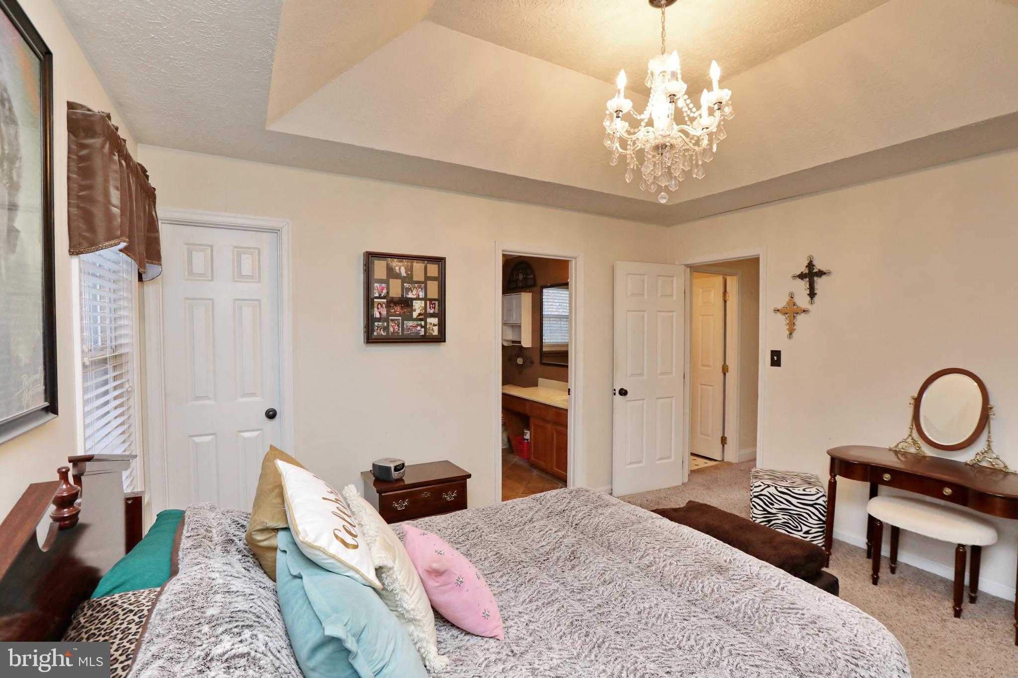 SUMMER SOLITUDE - Residential