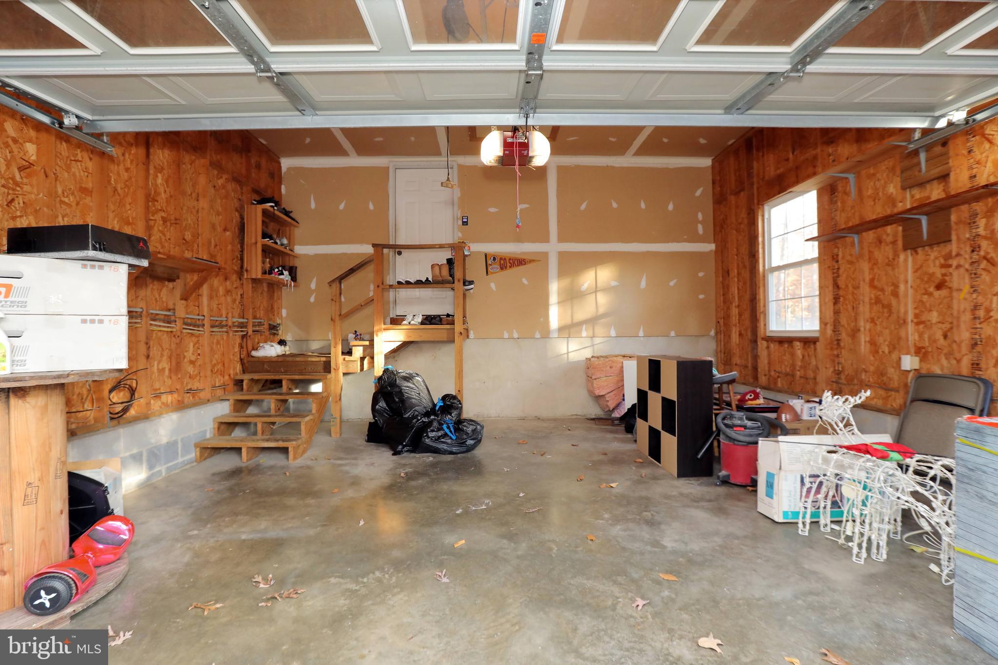 SUMMER SOLITUDE - Residential