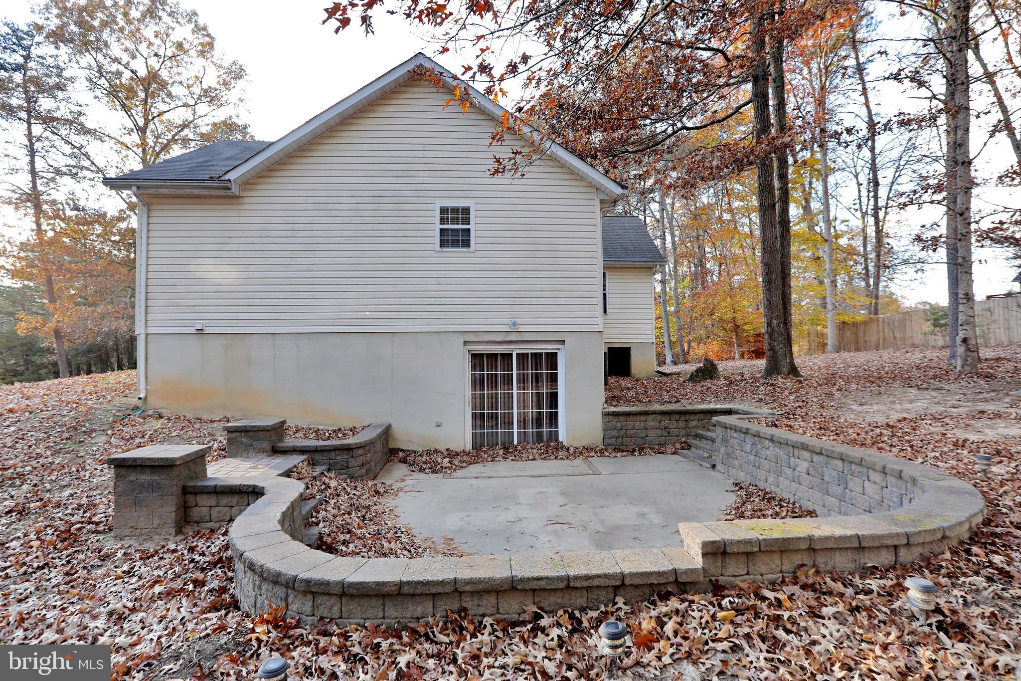 SUMMER SOLITUDE - Residential