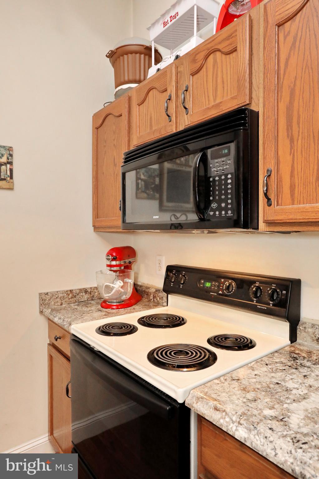 SUMMER SOLITUDE - Residential