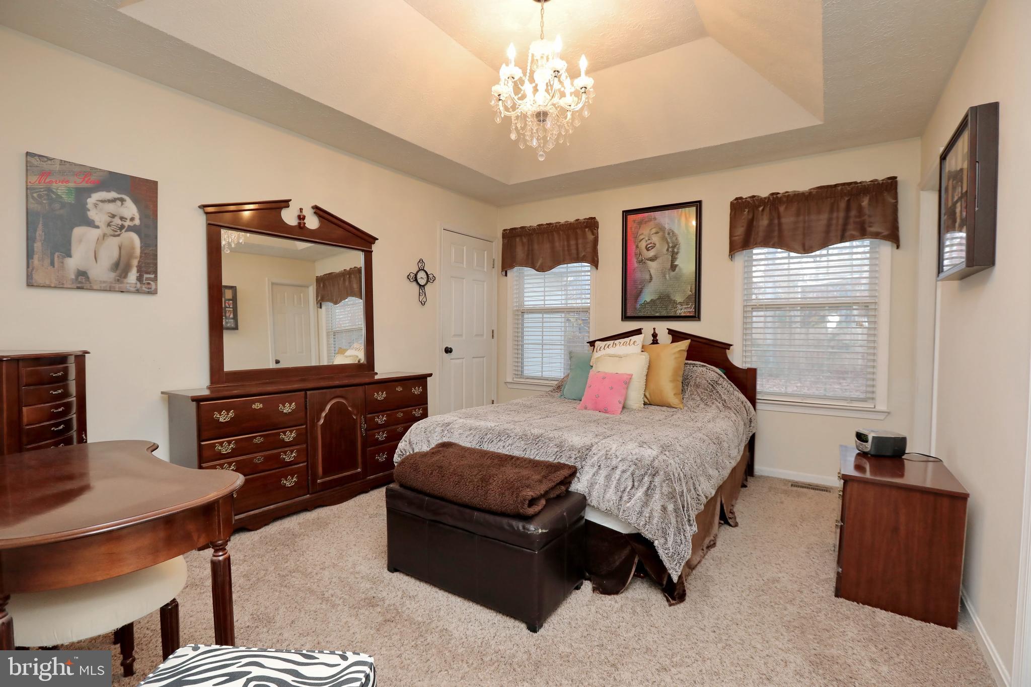 SUMMER SOLITUDE - Residential