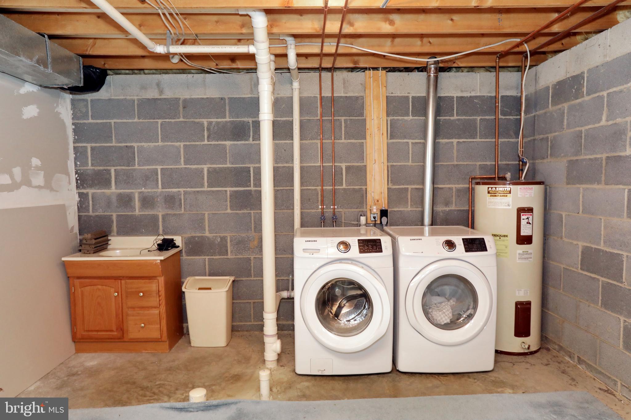 SUMMER SOLITUDE - Residential