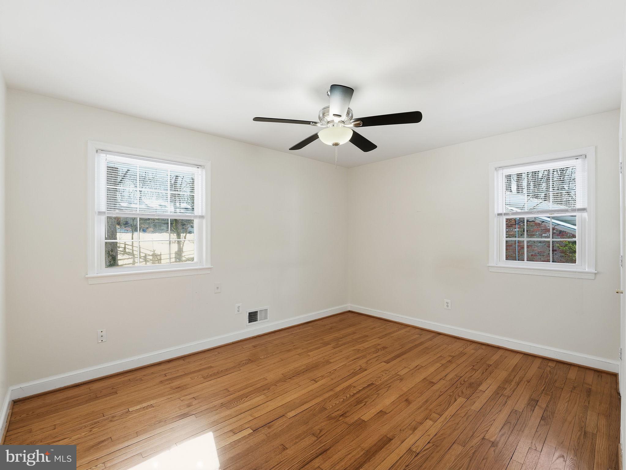 SLEEPY HOLLOW - Residential