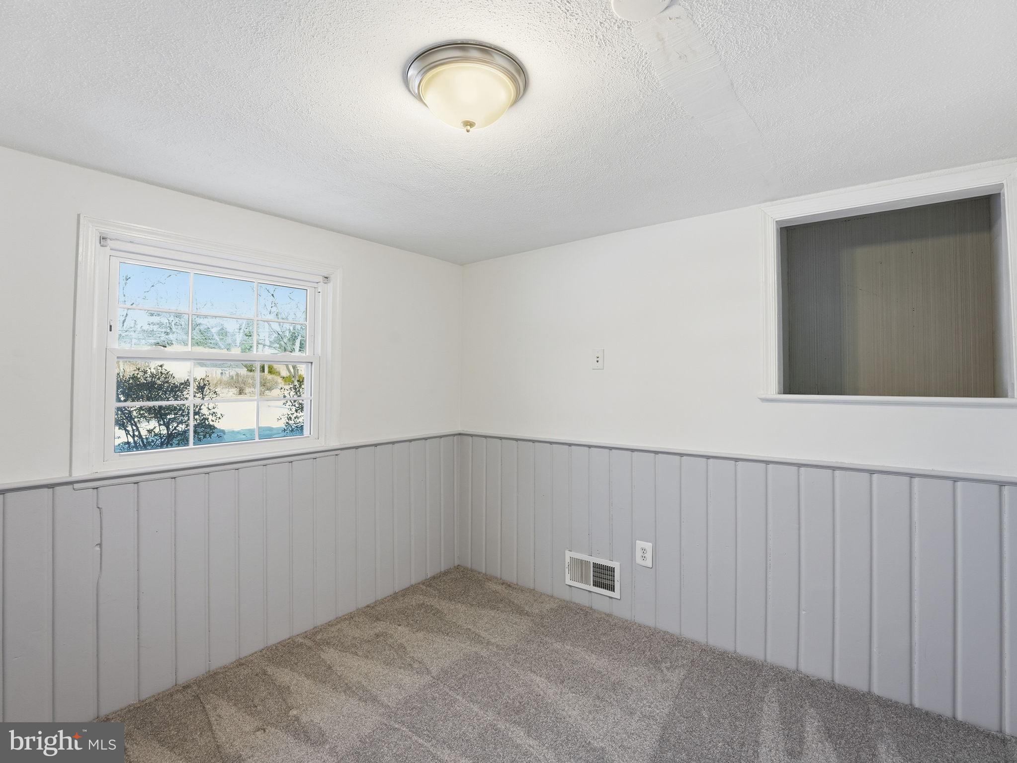 SLEEPY HOLLOW - Residential