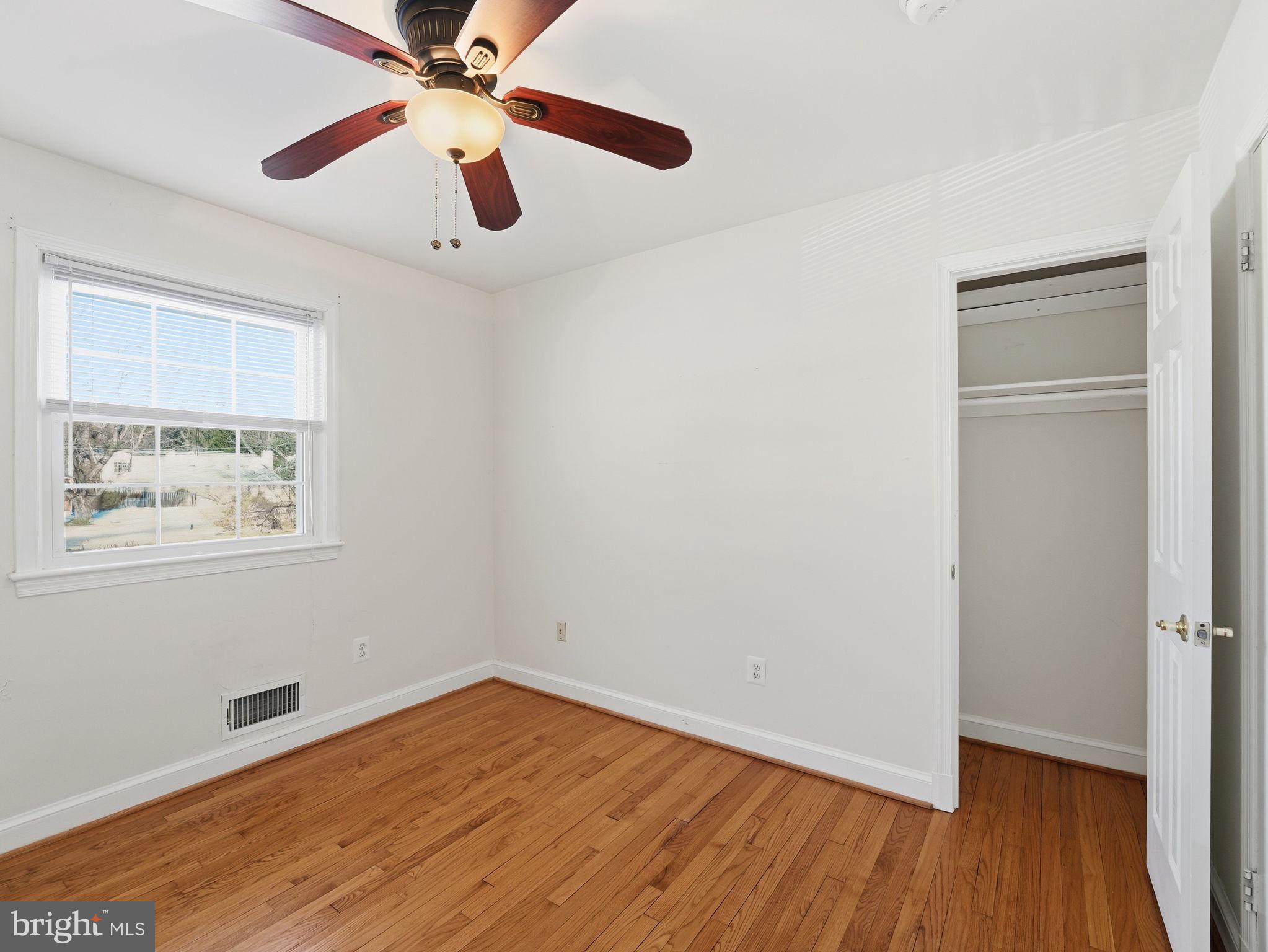 SLEEPY HOLLOW - Residential