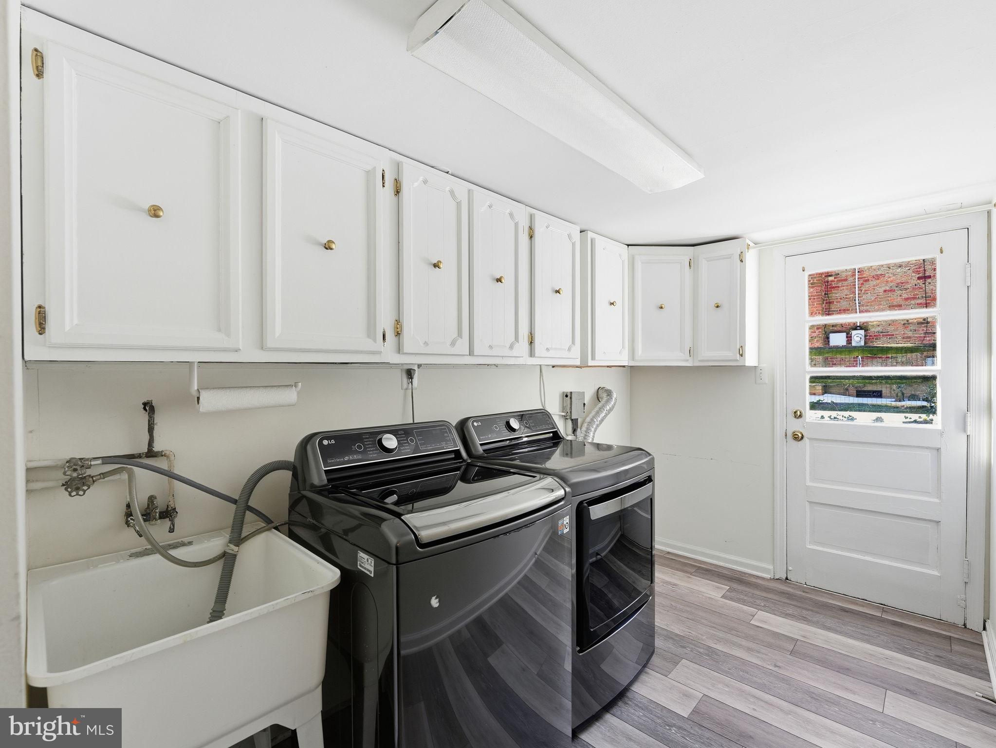 SLEEPY HOLLOW - Residential