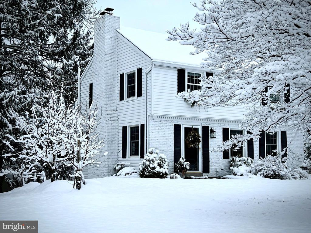 Photo of 38 Hess Boulevard, Lancaster, PA 17601 (MLS # PALA2046416)