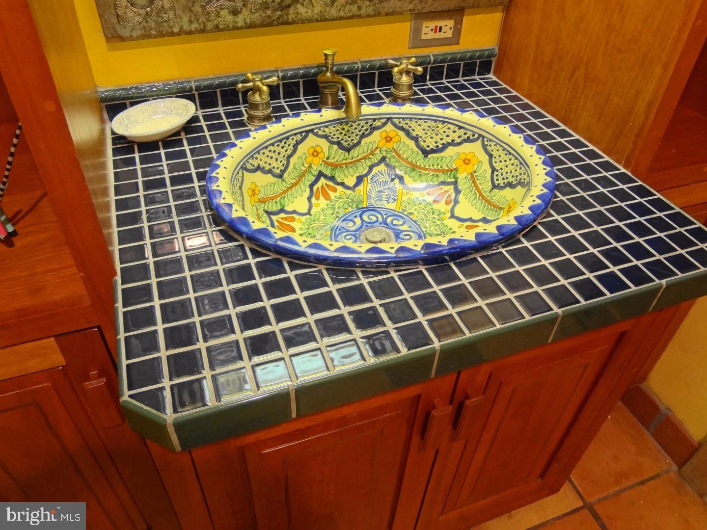 VILLAGE II - Residential