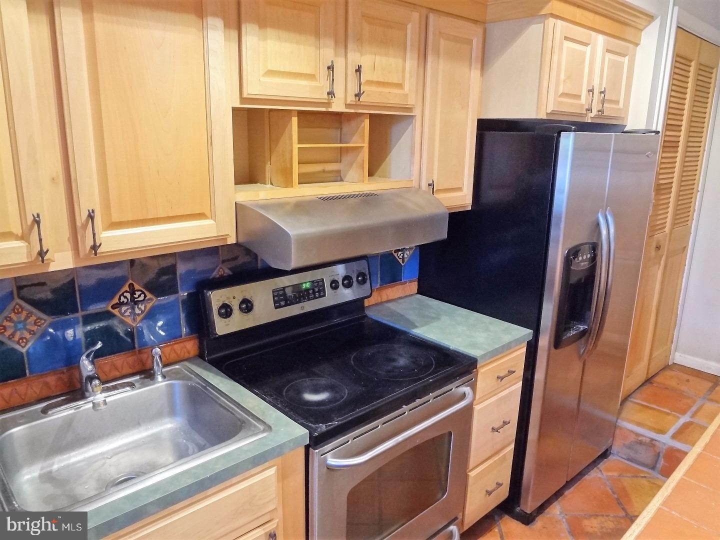 VILLAGE II - Residential