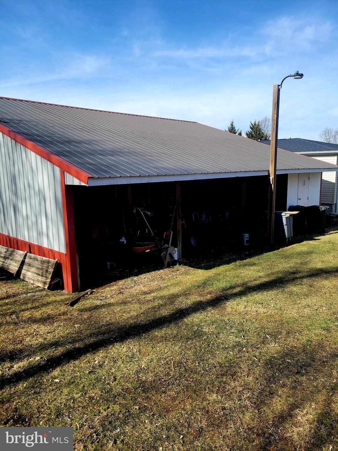 SERENITY ACRES - Residential