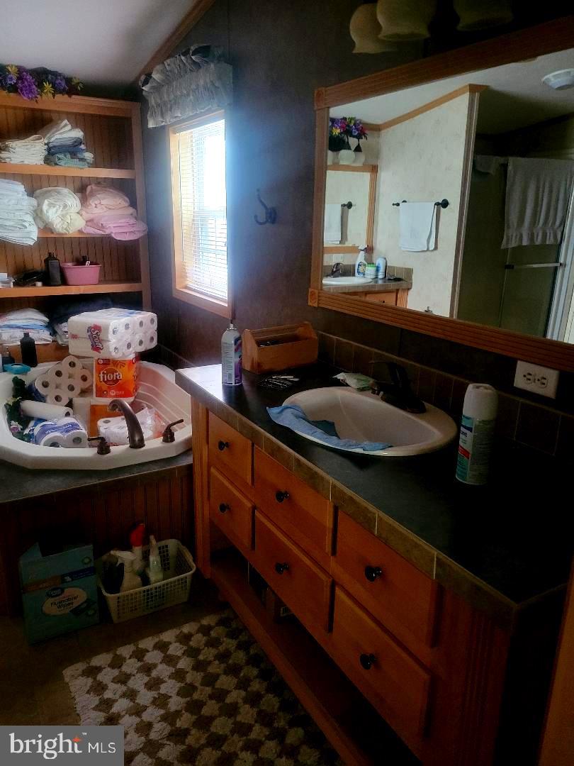 SERENITY ACRES - Residential