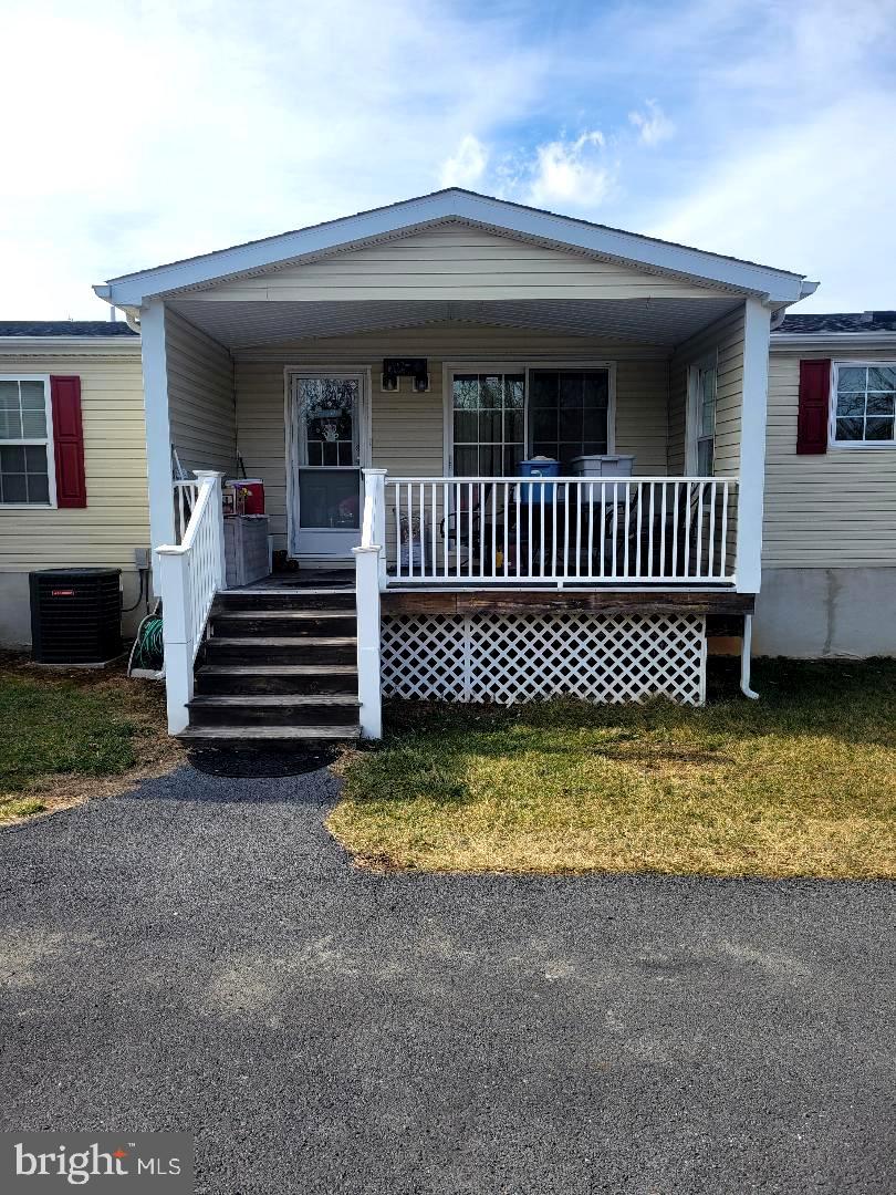 SERENITY ACRES - Residential