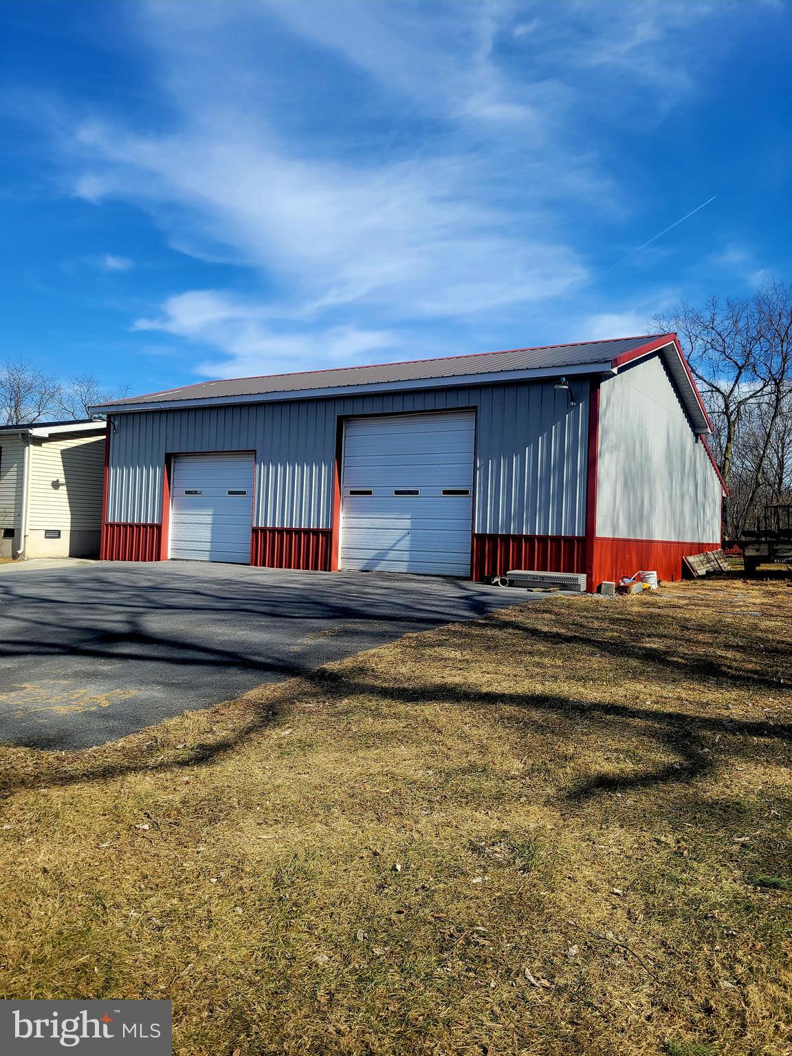 SERENITY ACRES - Residential