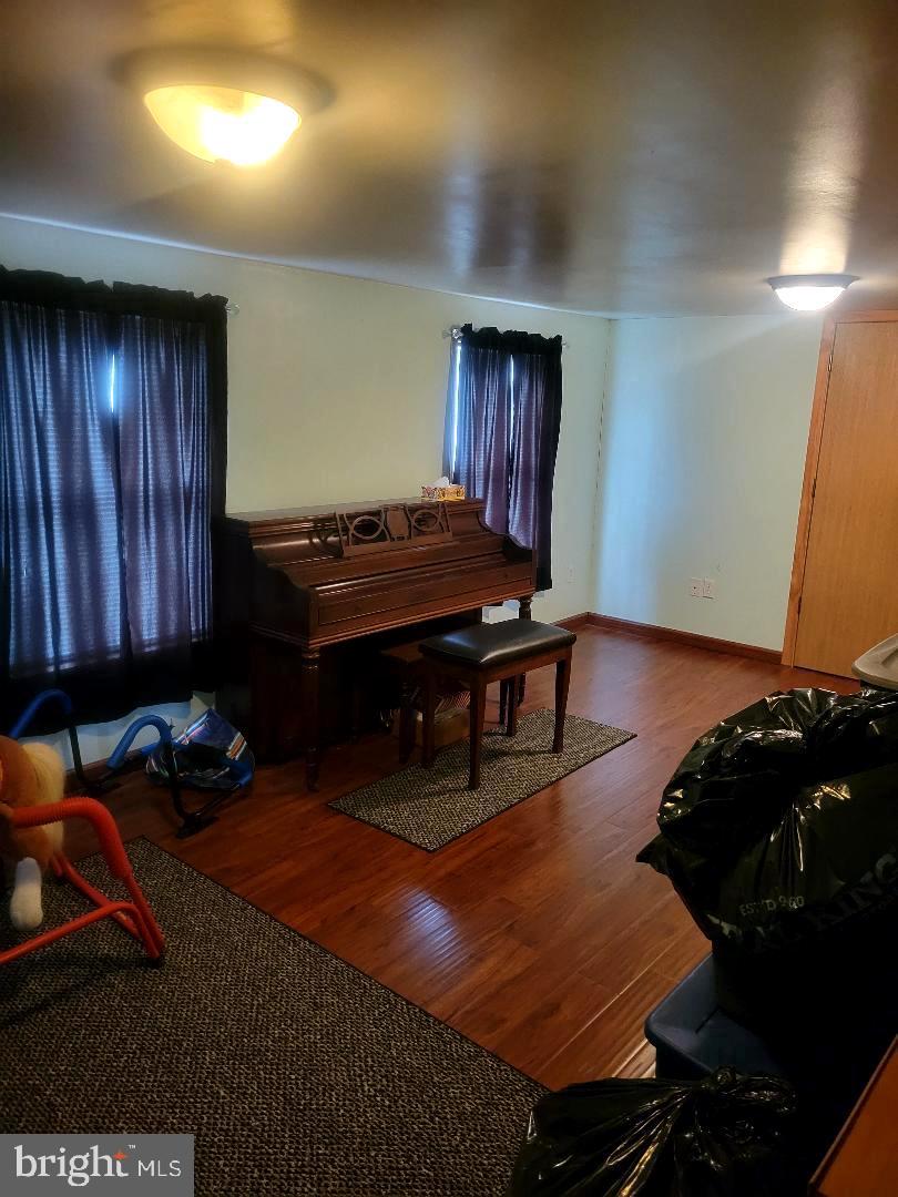 SERENITY ACRES - Residential