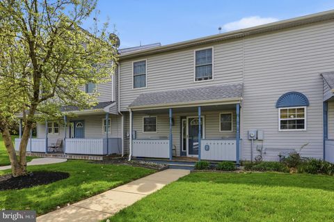 9 MELODY COURT MOUNT HOLLY NJ 08060