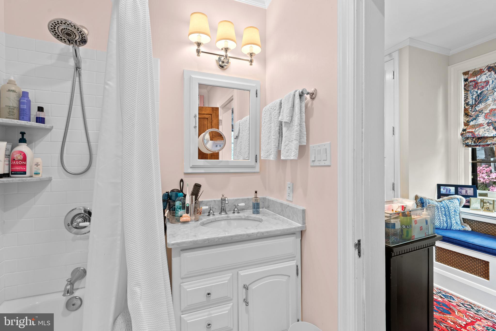 GUILFORD HISTORIC DISTRICT - Residential