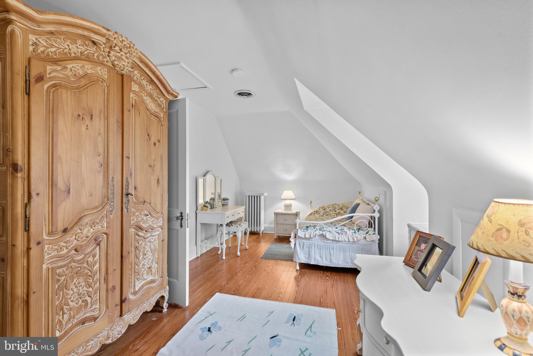 GUILFORD HISTORIC DISTRICT - Residential