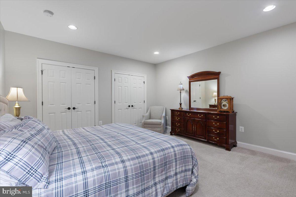 JAGUAR/YORKTOWN - Residential