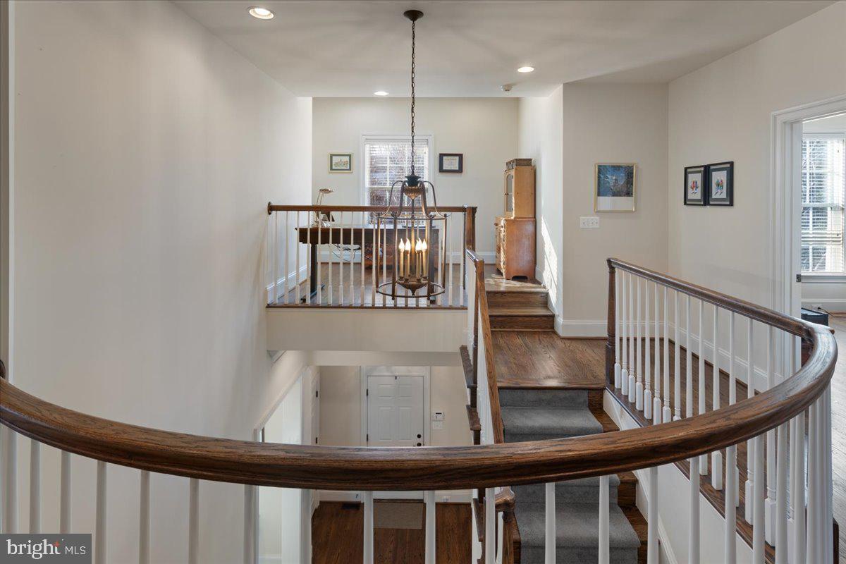 JAGUAR/YORKTOWN - Residential