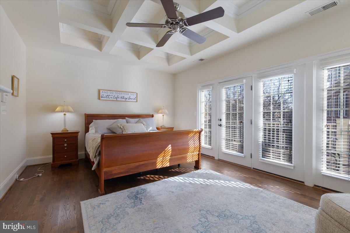 JAGUAR/YORKTOWN - Residential