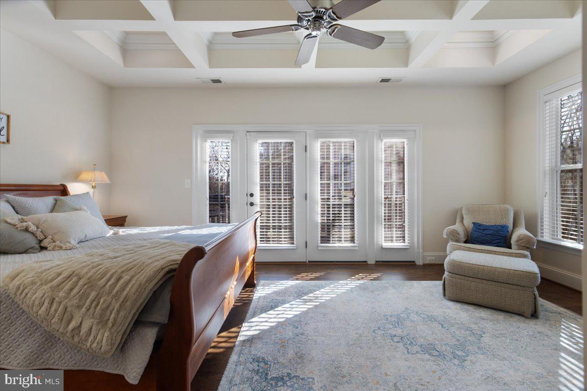 JAGUAR/YORKTOWN - Residential