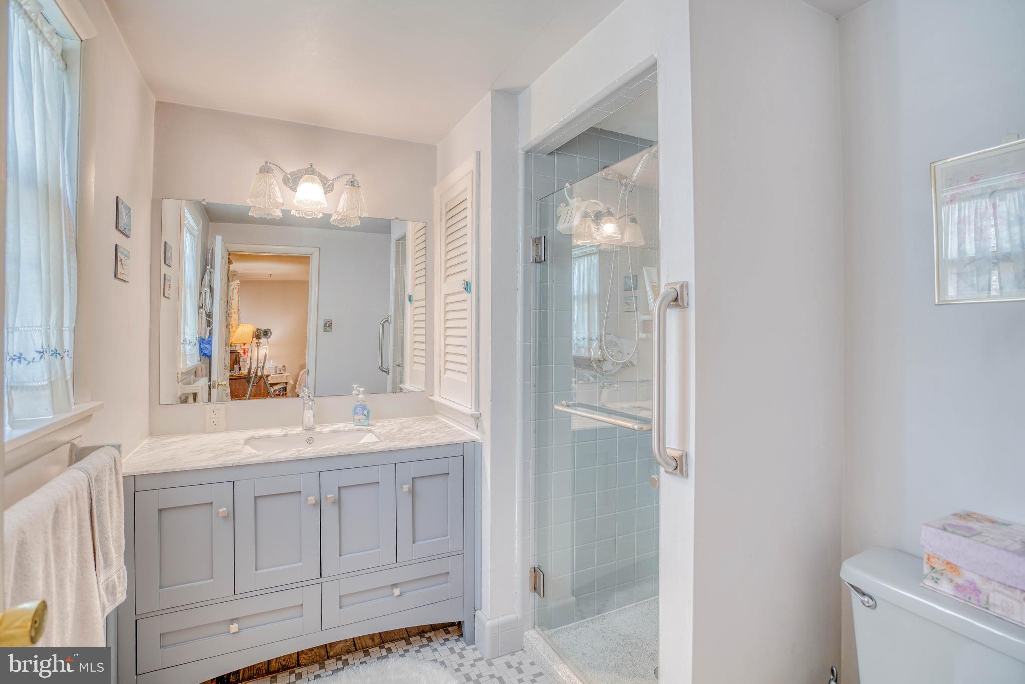 HUNTINGDON VALLEY - Residential