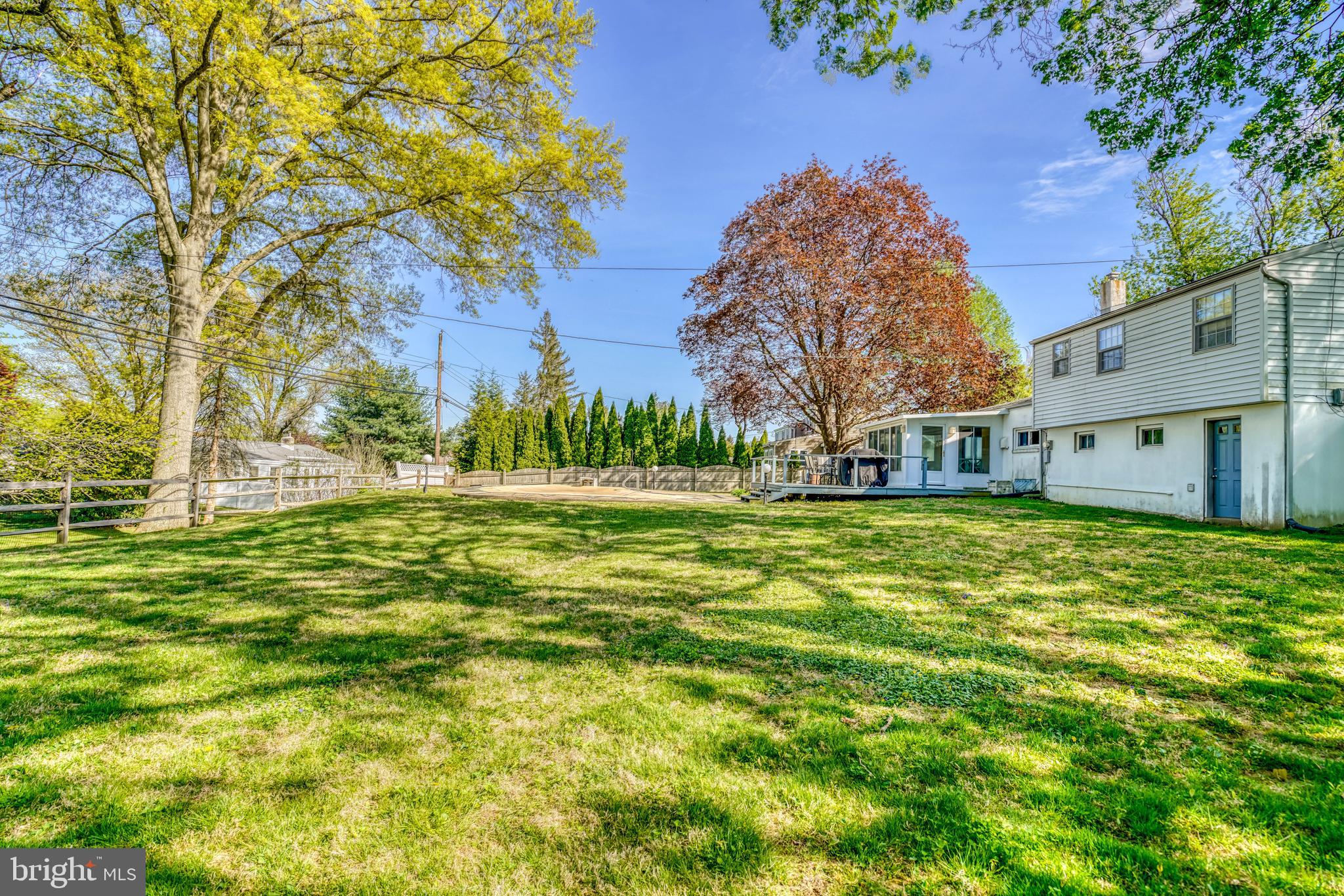 HUNTINGDON VALLEY - Residential