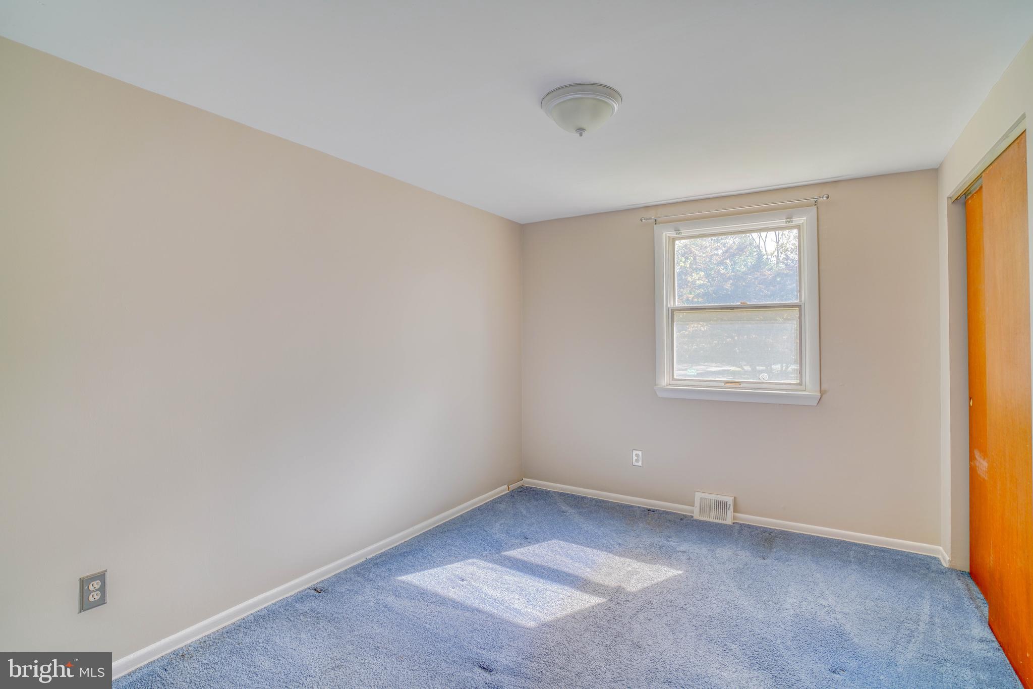 HUNTINGDON VALLEY - Residential