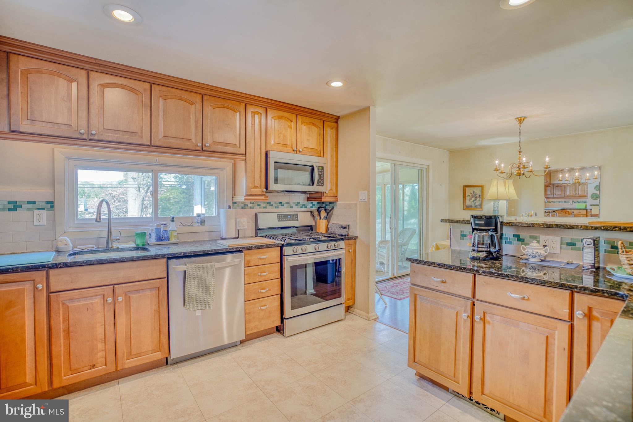 HUNTINGDON VALLEY - Residential