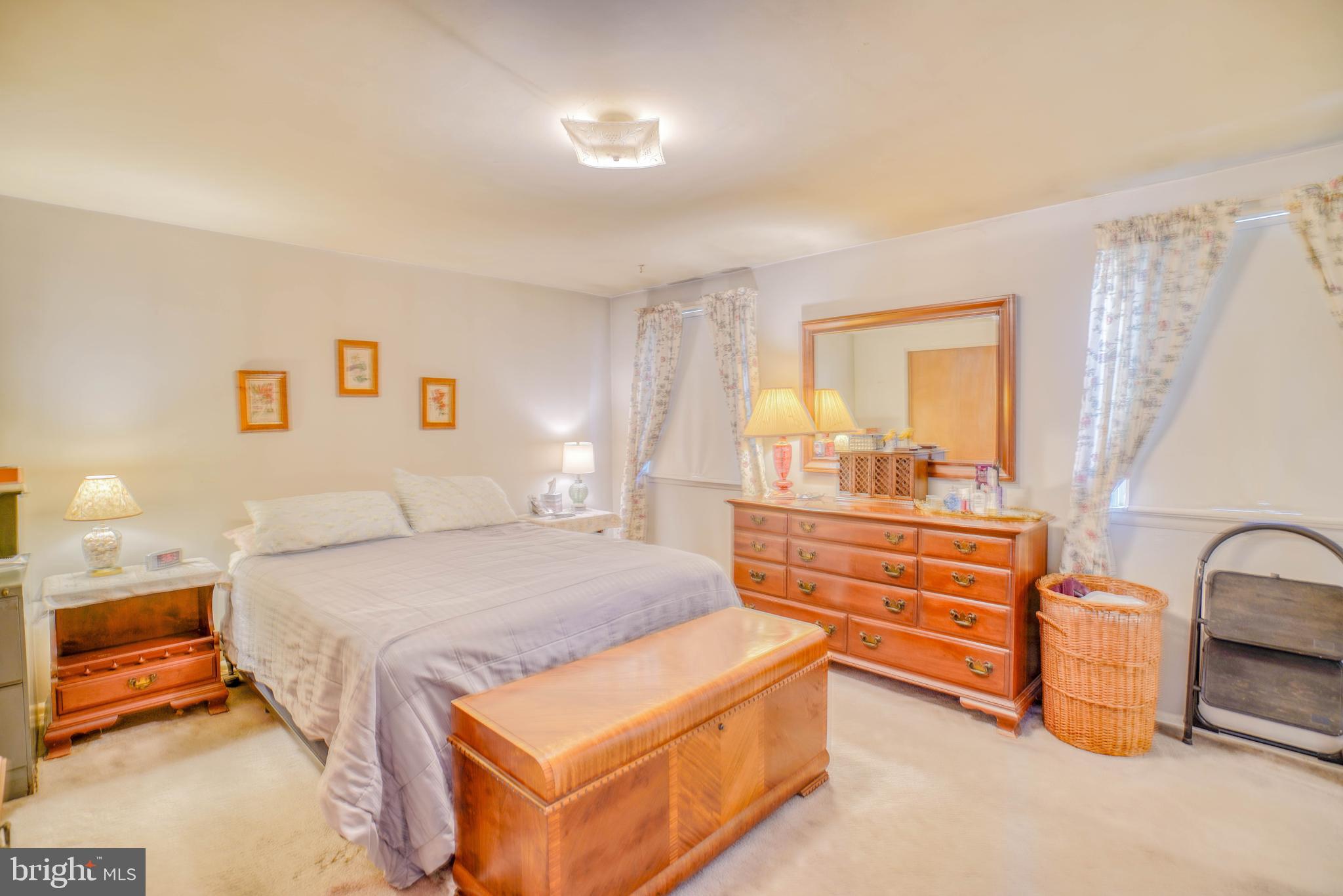 HUNTINGDON VALLEY - Residential