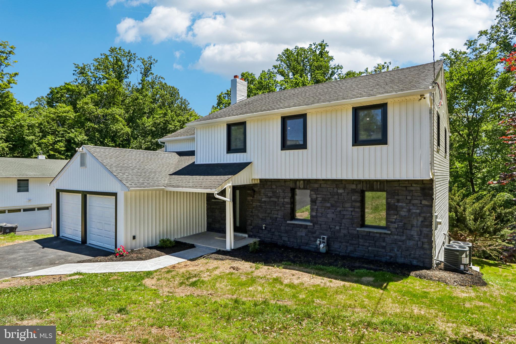 444 ROCKSVILLE ROAD