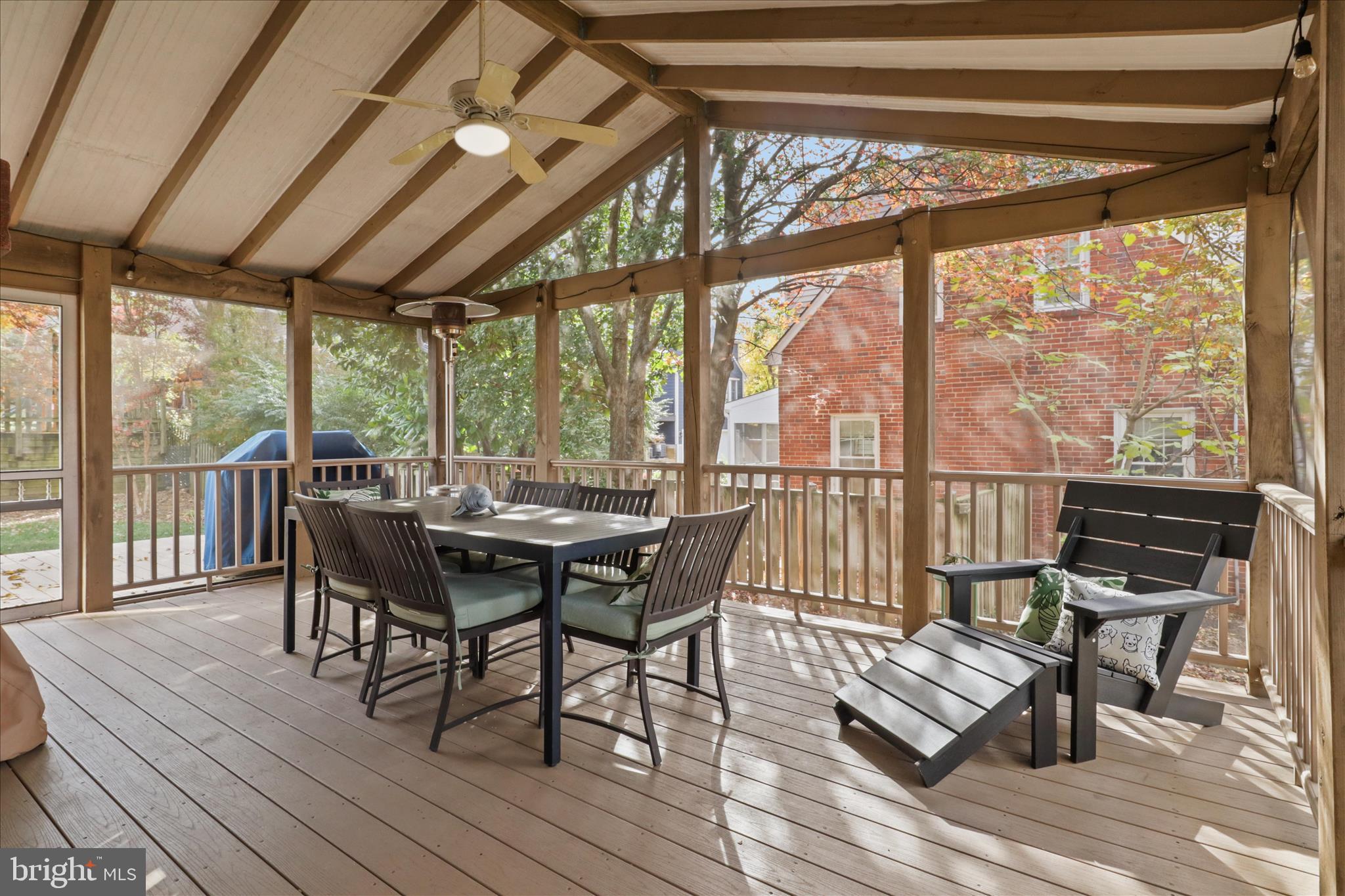 GLENMORE - Residential