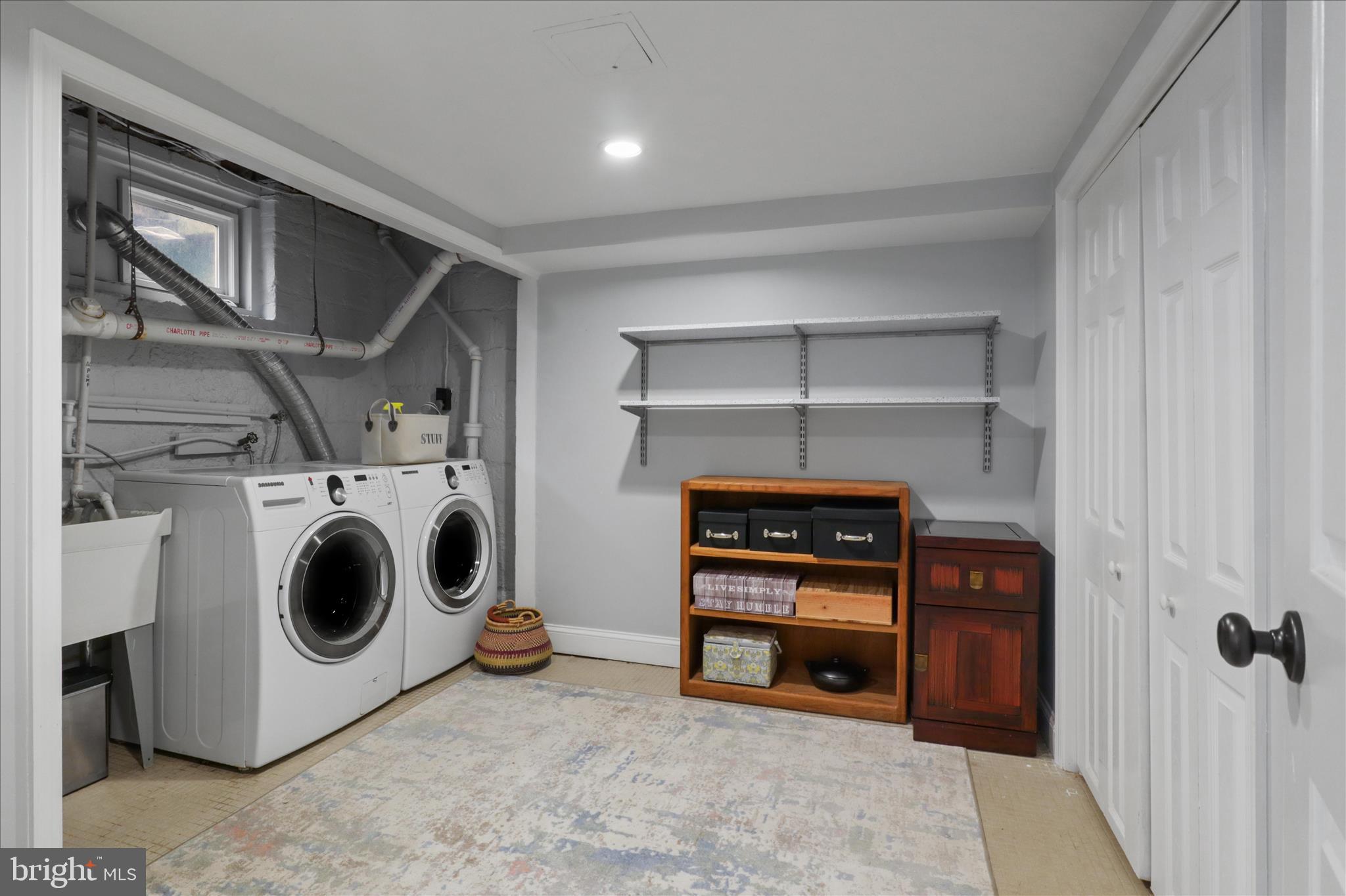 GLENMORE - Residential