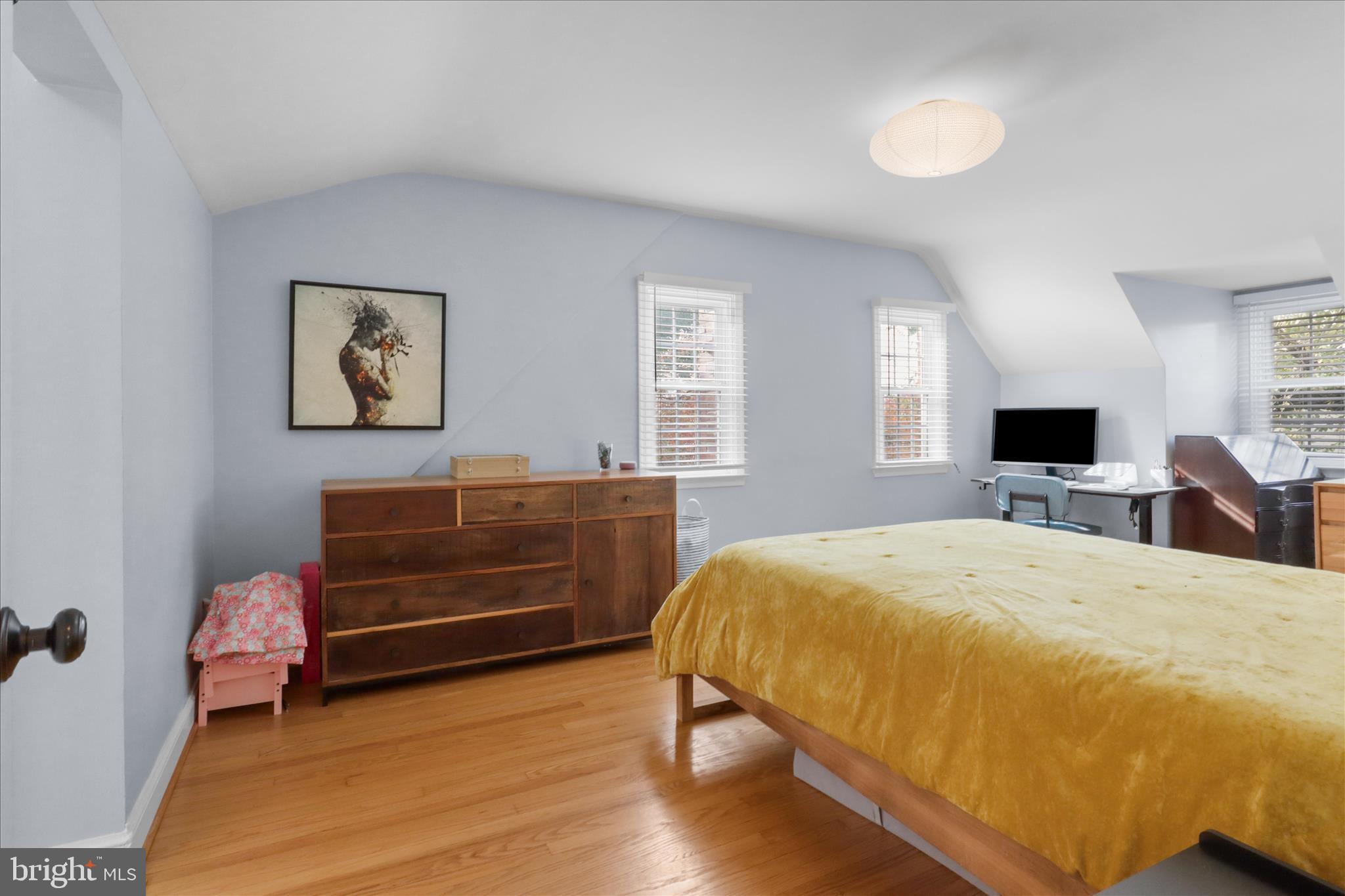 GLENMORE - Residential